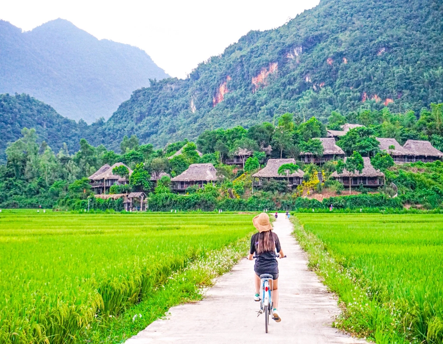 Tham Quan Ban Lac Mai Chau